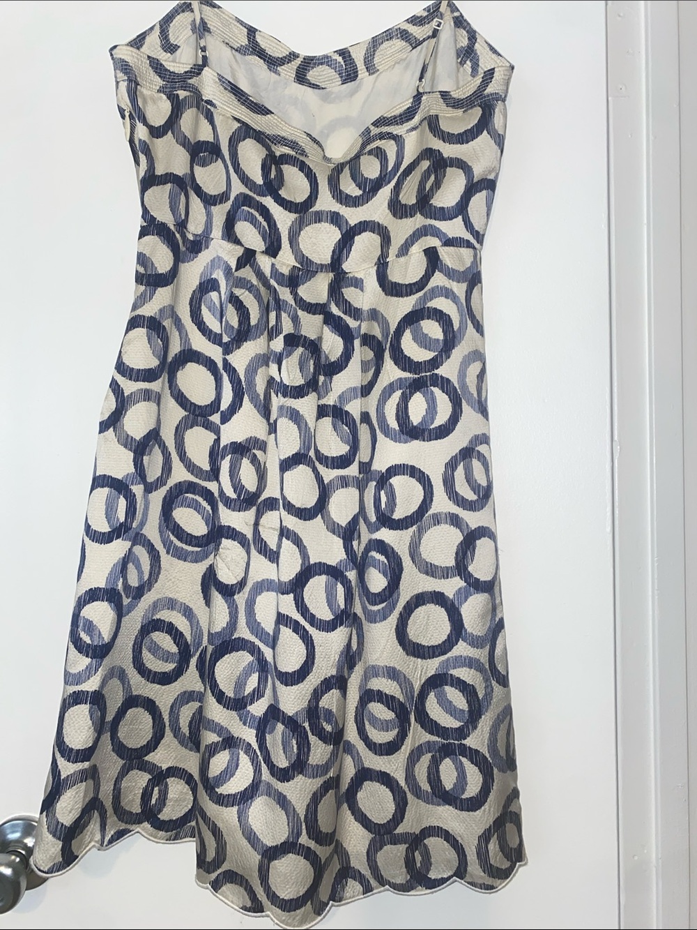 Juicy Couture Silk Navy Circle-Print Cream Dress - Picture 4 of 7